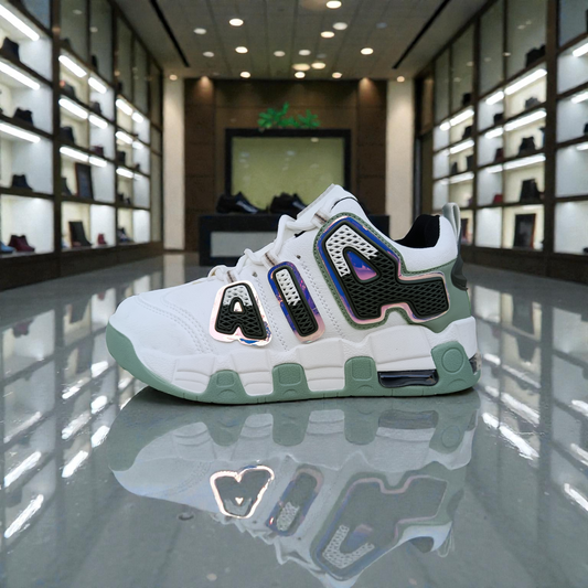 604- Green Sneakers  For Teenagers | ১২ থেকে ১৭ বছর । সাইজ ৩৬-৪০