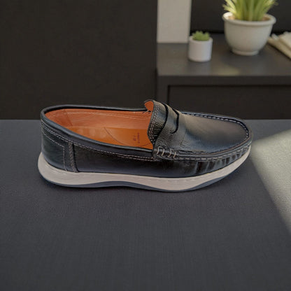 ফ্রী ডেলিভারী - 105 Black লেদার Loafers – Premium Comfort Medicated Insole