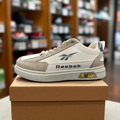 307 - Brown Reebok Sneakers with Accent and Sporty Design