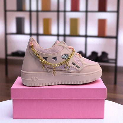 227 – Pink Sneakers with Heart Charms & Gold Chain – কিউট, স্টাইলিশ মেয়েদের জন্য একদম পারফেক্ট