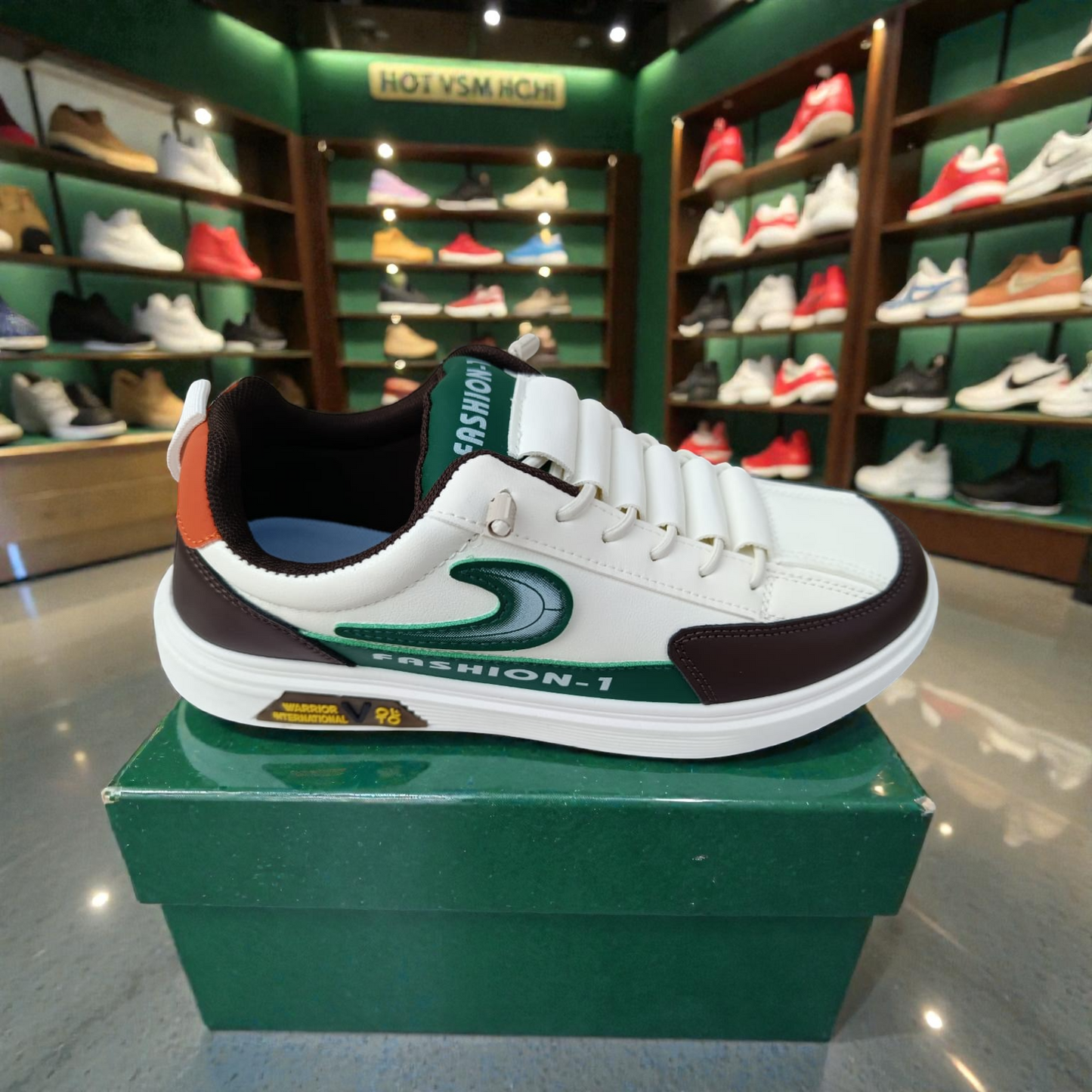 315 Green Men’s Sneaker Comfortable Casual Shoe