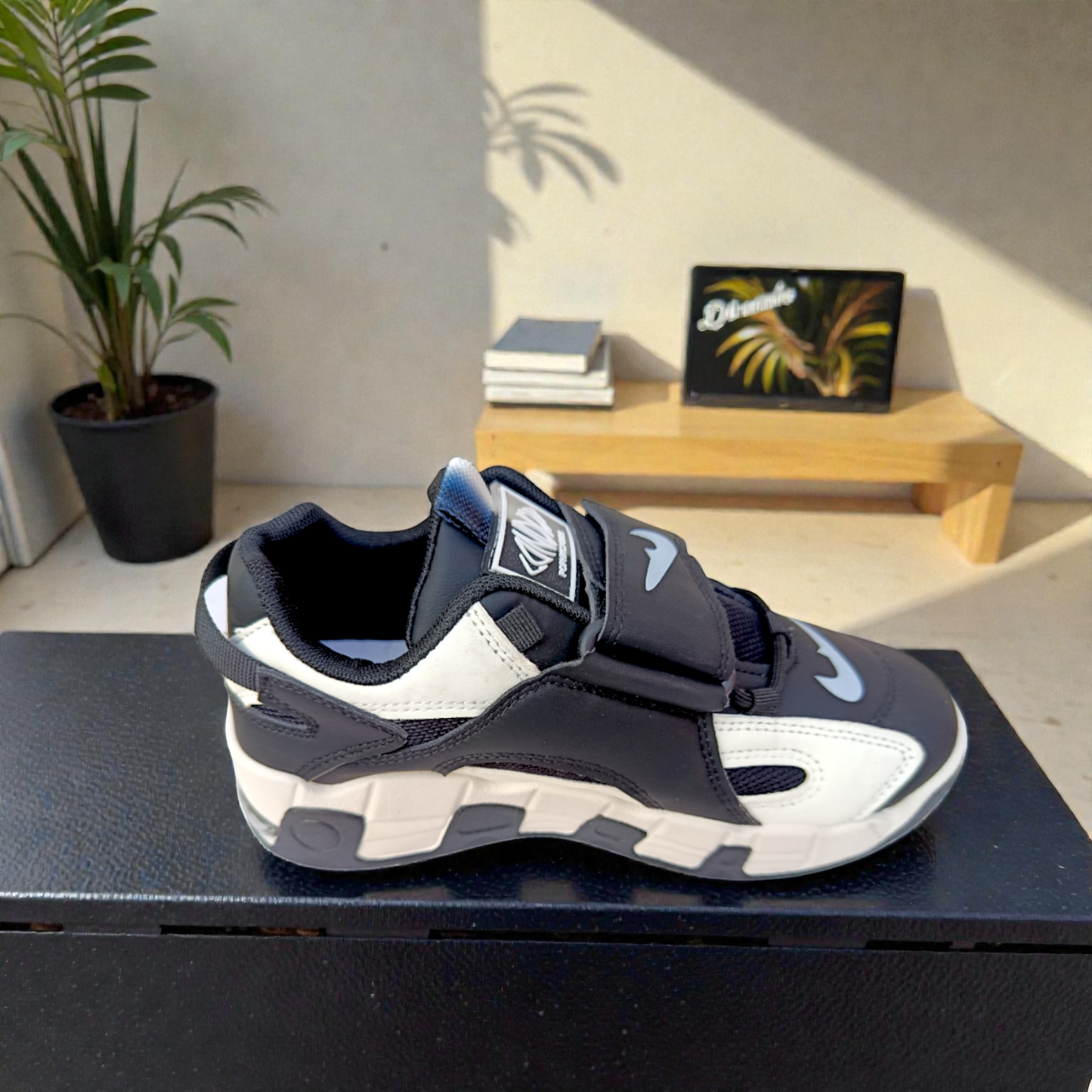 601 Black Winter Sneakers | ১২ থেকে ১৭ বছরের কিশোরদের। সাইজ ৩৬-৪০