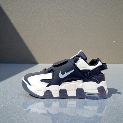 601 Black Winter Sneakers | ১২ থেকে ১৭ বছরের কিশোরদের। সাইজ ৩৬-৪০